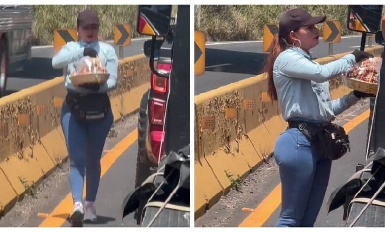 En la plataforma de TikTok, se observa a la vendedora de dulces recorriendo una carretera en Guatemala ofreciendo sus productos a los conductores.