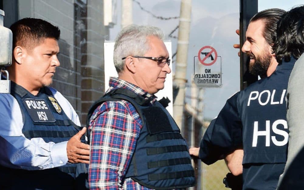 Tomás Yarrington, exgobernador de Tamaulipas, enfrenta nuevos cargos en México tras ser deportado por Estados Unidos.