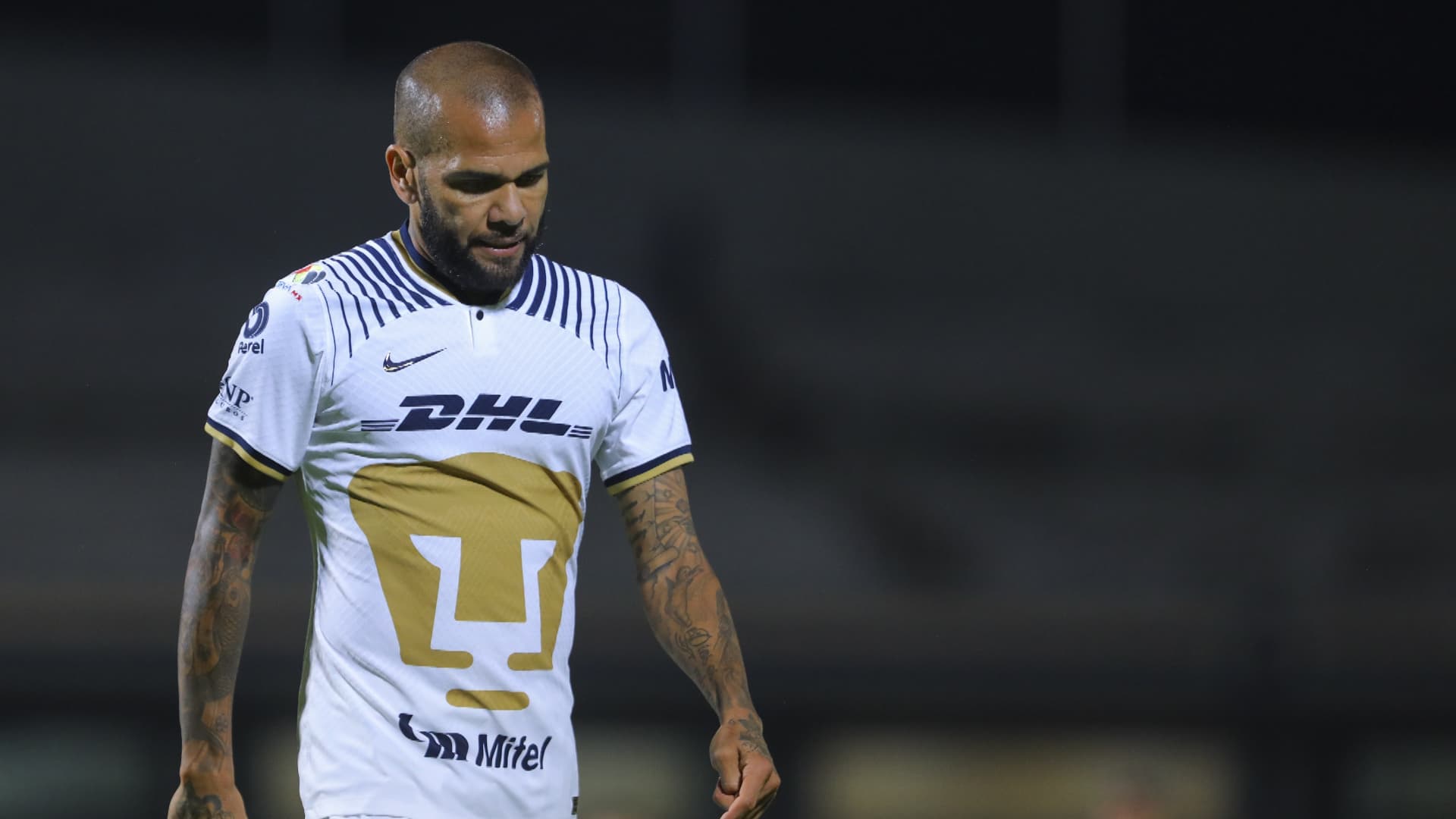 Reveló Antena 3, televisora española, que el exjugador de Pumas sí consumó un acto sexual con penetración pero sin el consentimiento de la otra persona, afirmando los testimonios que la víctima declaró en ocasiones pasadas.