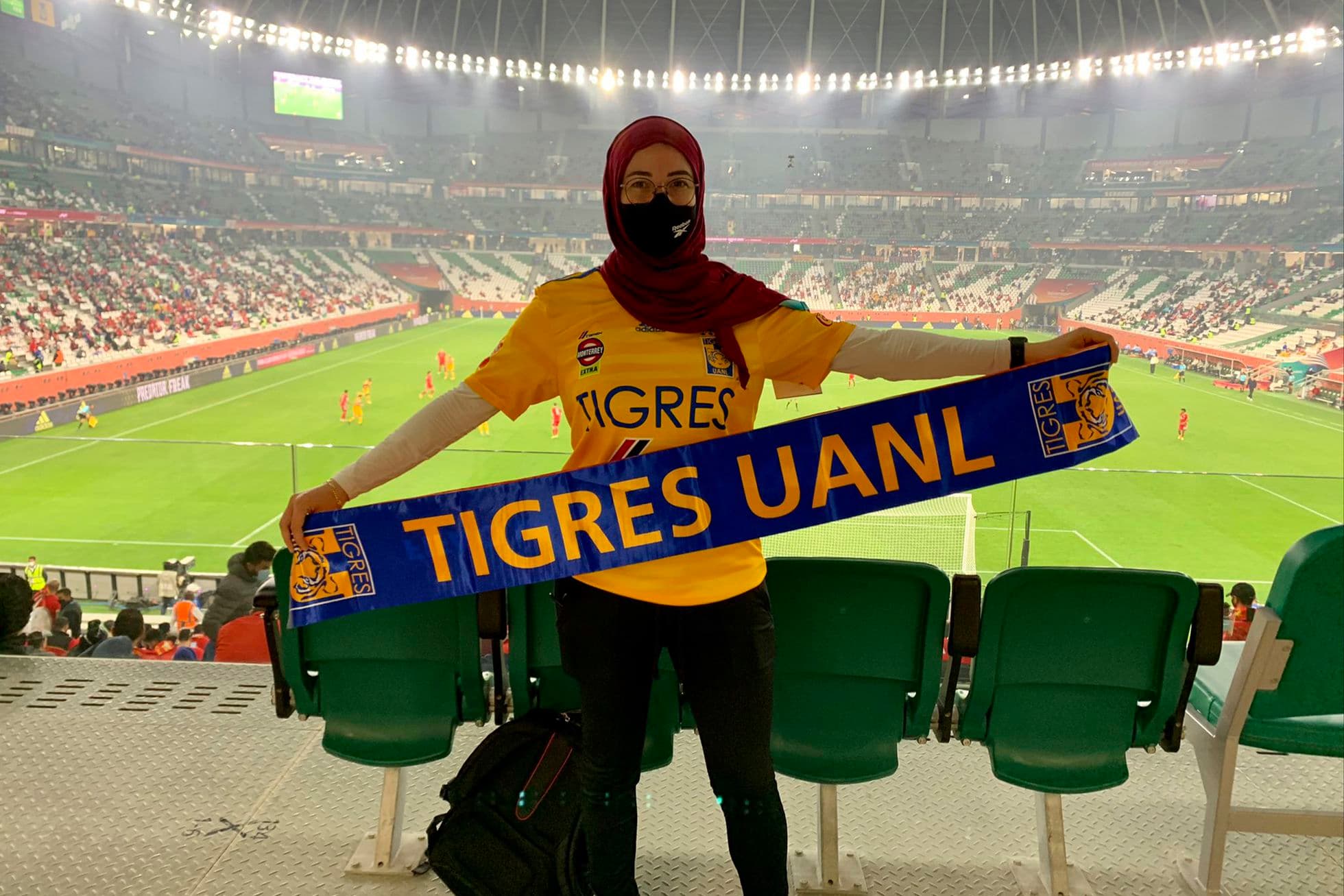 La mexicana Paola Schietekat, en un partido de fútbol en Qatar.