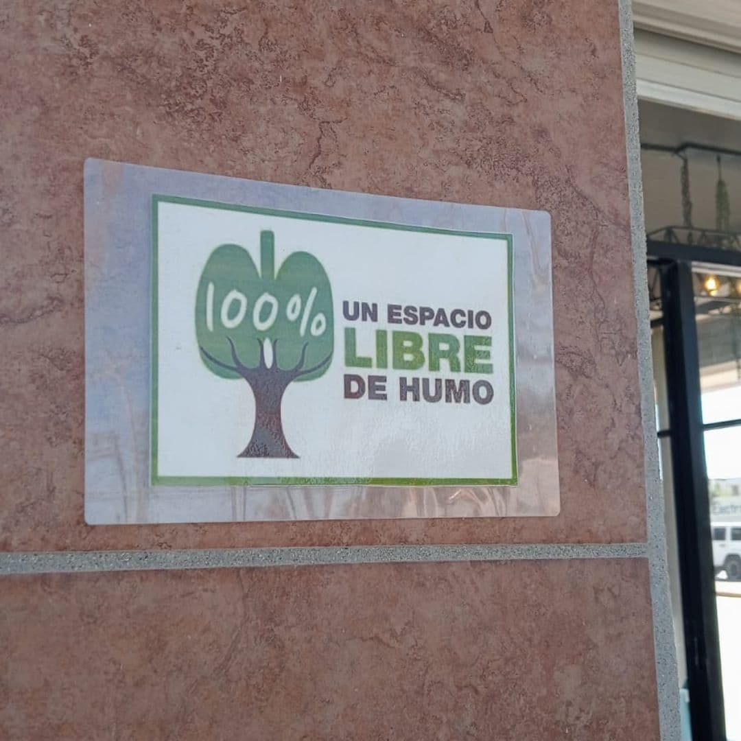 Restauranteros, en Baja California Sur, han promovido amparos ante la ley de control del Tabaco. I FOTO: BajaNews