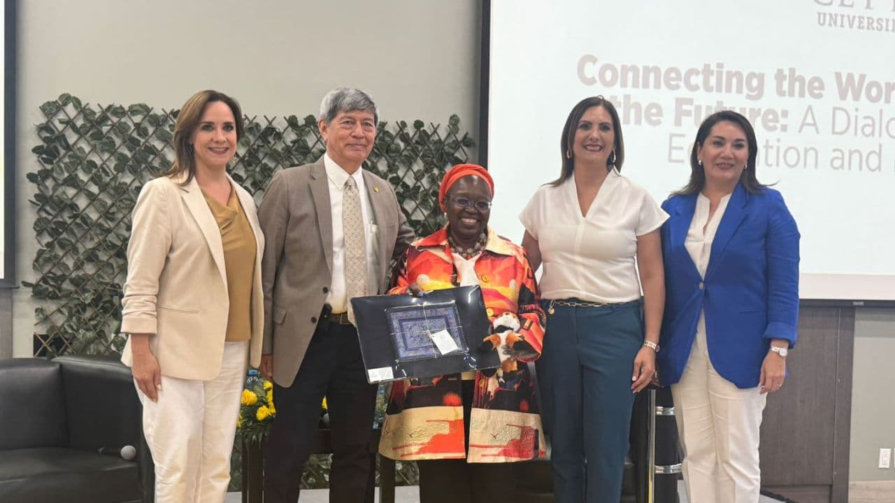 Fanta Aw, CEO de NAFSA, visitó por primera vez Tijuana y elogió el compromiso de sus universidades con la expansión educativa.