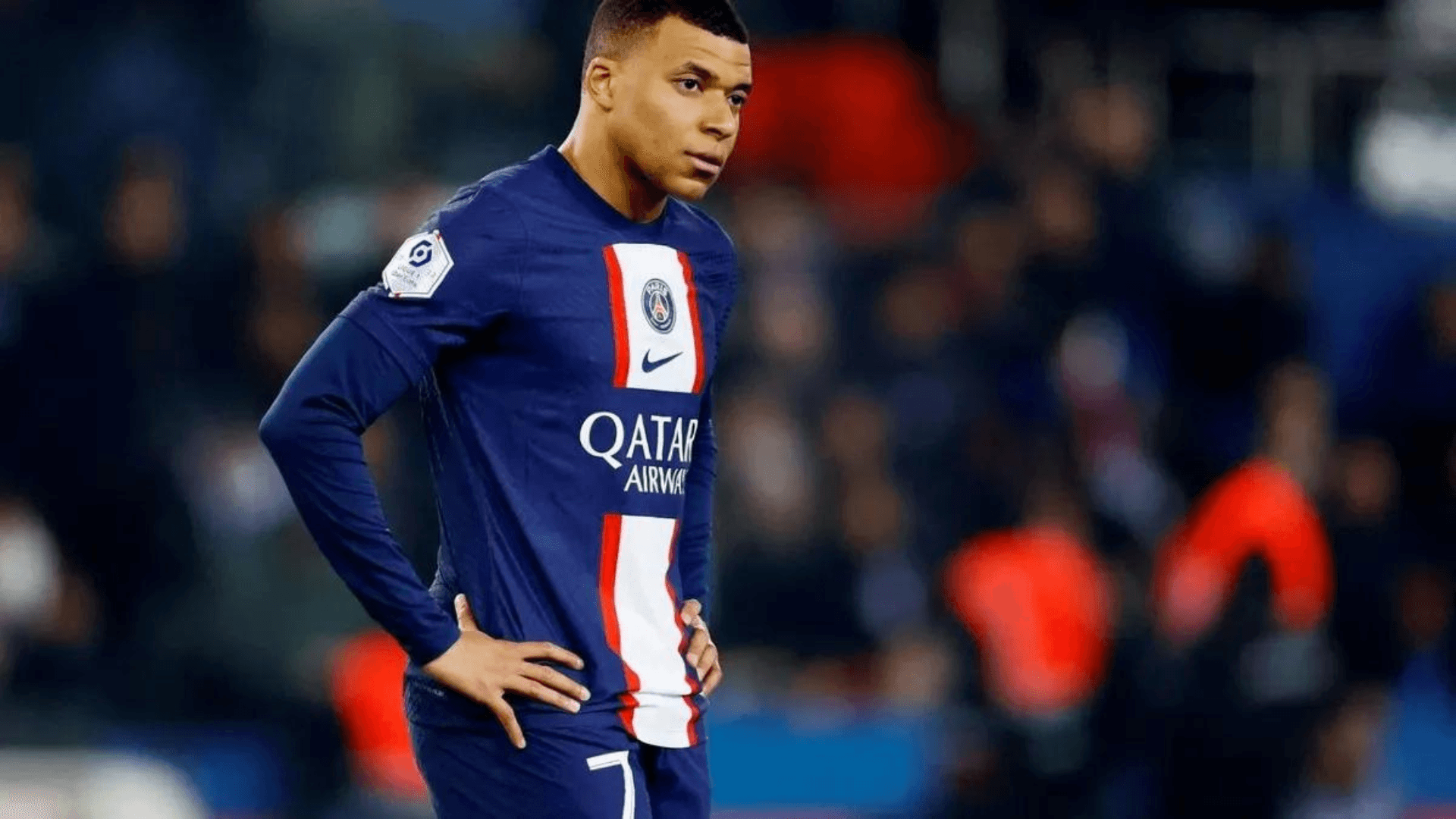 Mbappé enfurece con el PSG por utilizar su imagen en promocional IFOTO: A24