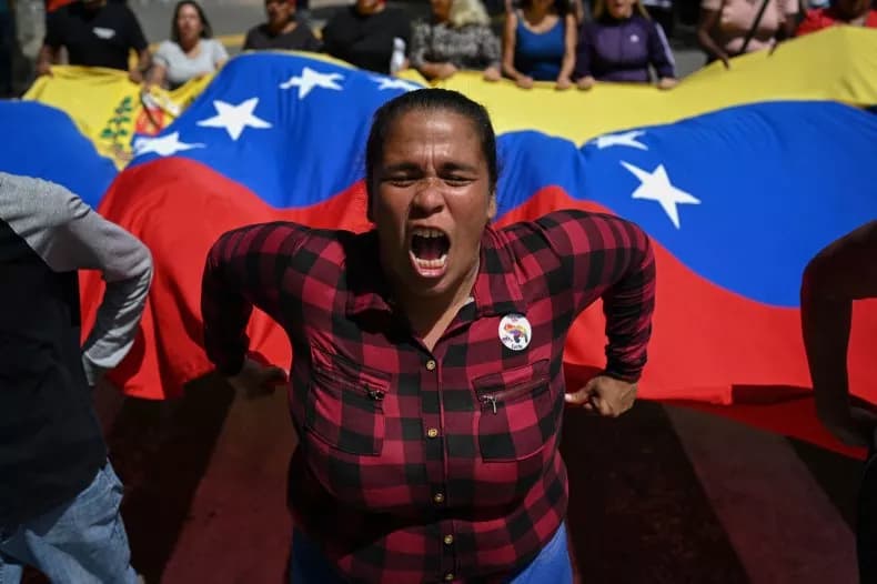 Protestantes en Venezuela tras un simulacro de referéndum realizado el pasado 19 de noviembre IFOTO: Federico Parra