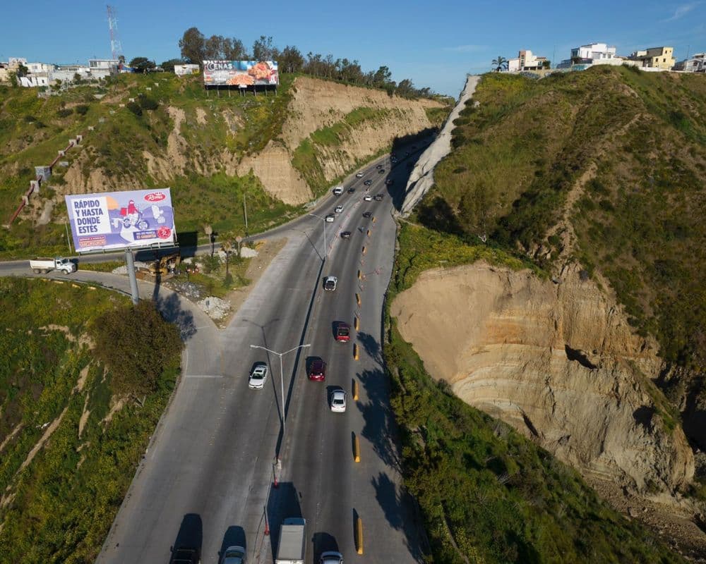 IFOTO: BORDER ZOOM