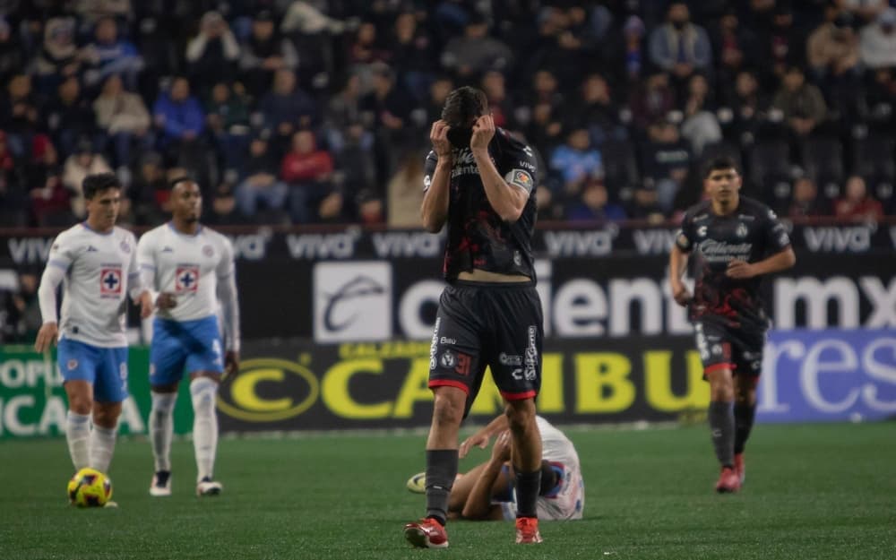 A Xolos no le alcanzó para llevarse un punto del Caliente y cayó 3-2 ante Cruz Azul