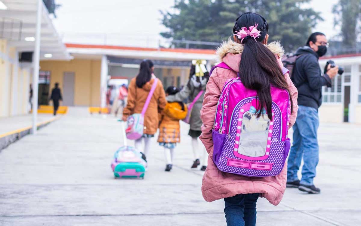 Alumnos y padres de familia pueden ir planeando una salida de la ciudad