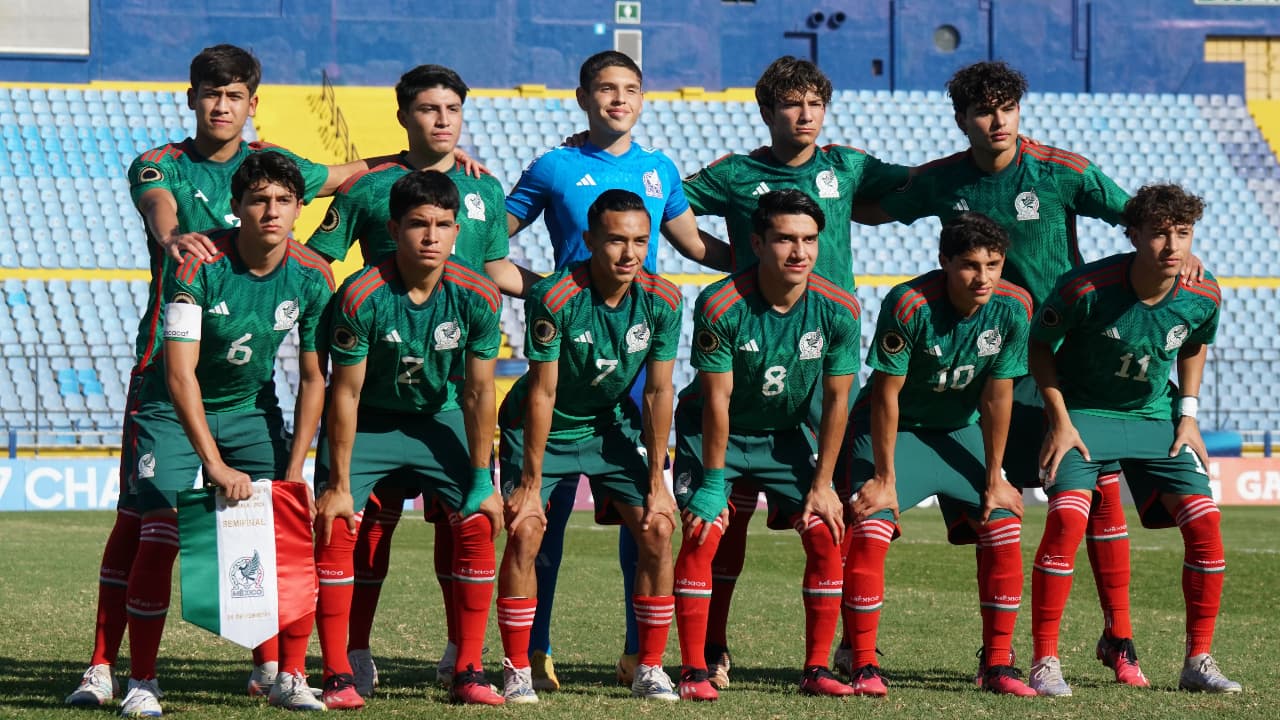 El equipo mexicano que jugará la Final del Premundial Juvenil Sub17 en Guatemala. (Foto: Twitter @miseleccionmx)