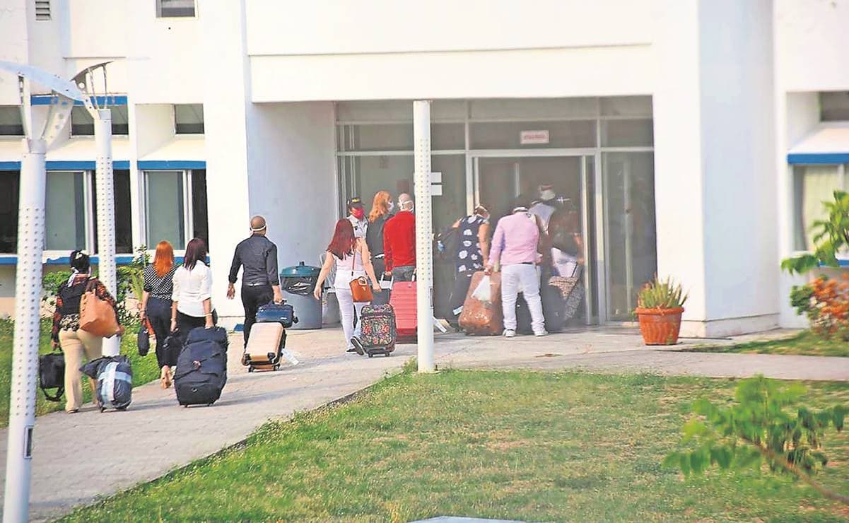 ¨¨Laboran en hospitales de difícil cobertura” aseveró el titular del IMSS