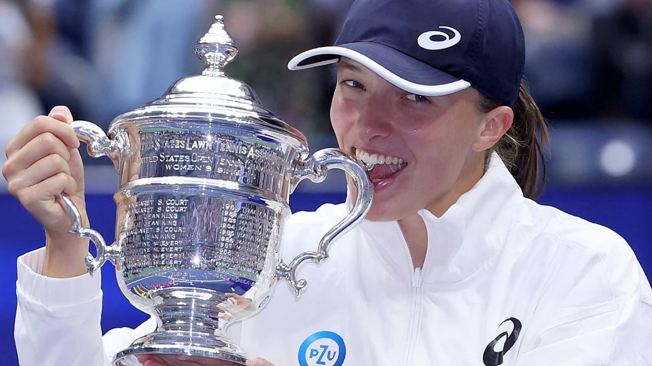 Iga Swiatek mantiene su buen paso como la Número 1 del Mundo. (Foto: Twitter @usopen).