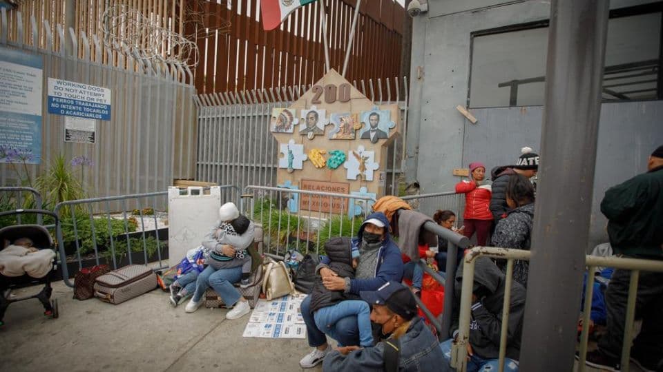 FOTO: BorderZoom