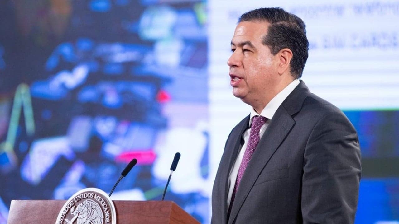 Ricardo Mejía Berdeja publicó varios mensajes en su cuenta de Twitter, en los cuales dio a conocer su renuncia es irrevocable como subsecretario de Seguridad Pública.