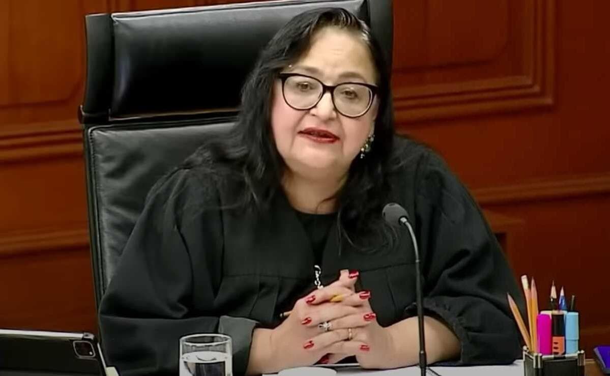 “Hoy me dirijo a ustedes honrada, comprometida, responsabilizada, obligada jurídica y moralmente a representarlos, a representar al Poder Judicial de la Federación con convicción y entrega, con pasión y honestidad”.