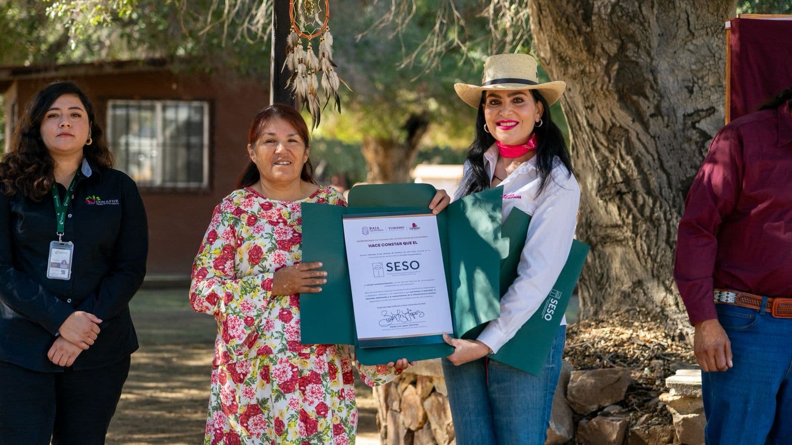 El Sendero BC-9 y la primera cabaña equipada ya forman parte de la oferta turística de San Antonio Necua.