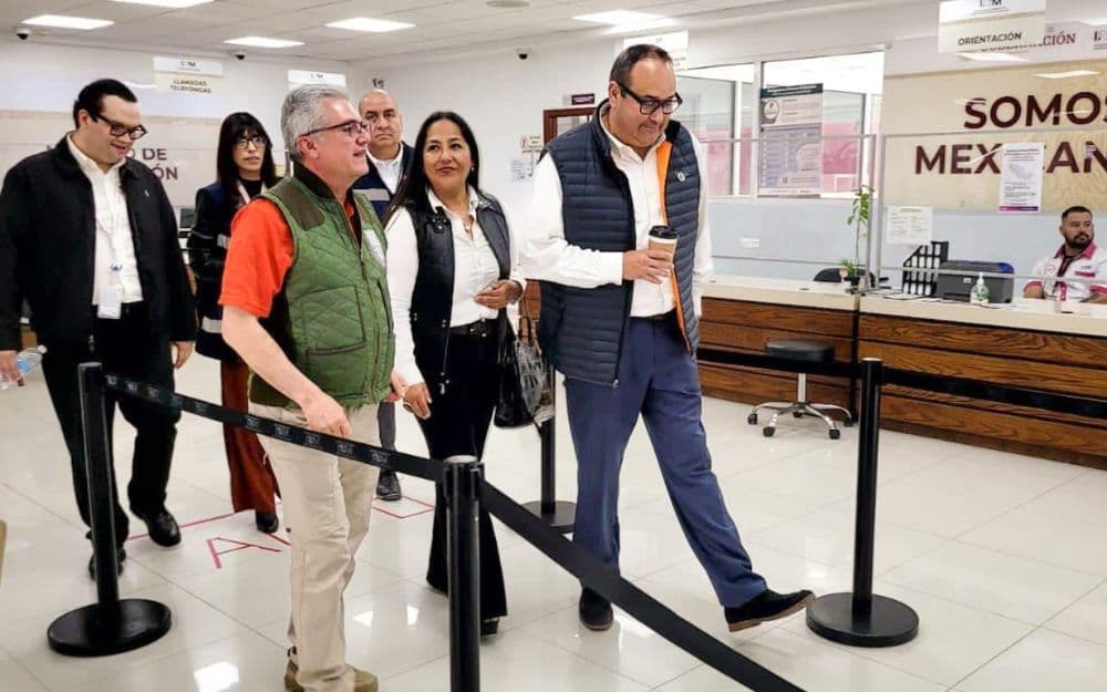Representantes de diversas instituciones durante el Encuentro Binacional sobre Movilidad Humana y Atención a Personas Deportadas, realizado en las oficinas del ACNUR, donde se discutieron estrategias y acuerdos para mejorar la atención a migrantes y depor