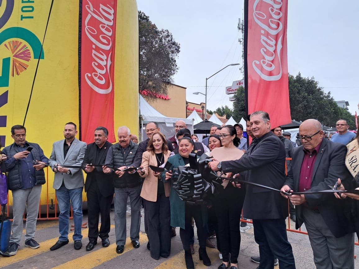 Autoridades que participaron en la inauguración de la XXI Expo Tequila en Tijuana | Foto: Montserrat Peraza