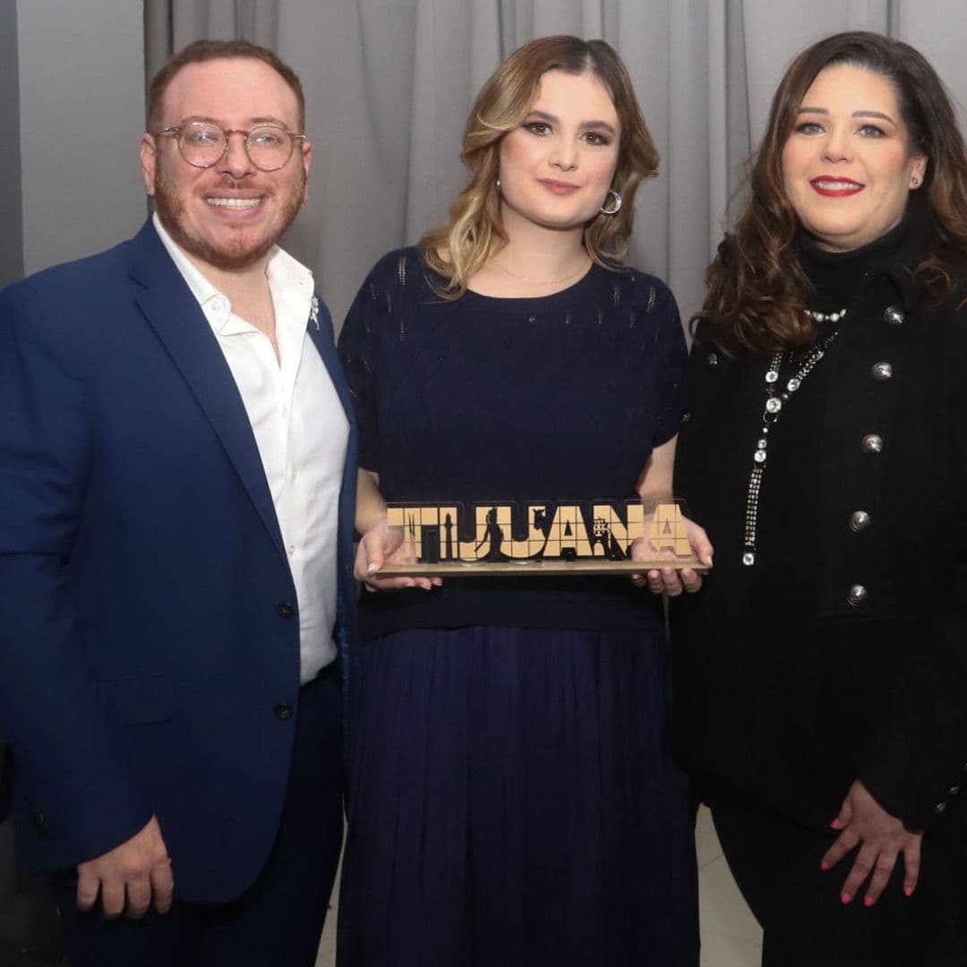 Facundo Gámez, publirrelacionista de Grupo Calimax, Natalia Benavides, subidirectora de mercadotecnia y Fernanda Mancillas, directora comercial de convención Calimax, asistieron al evento. I FOTO: Cortesí