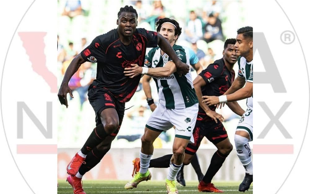 os goles de “La Pantera” Zúñiga representaron su anotación undécima y doceava de la campaña