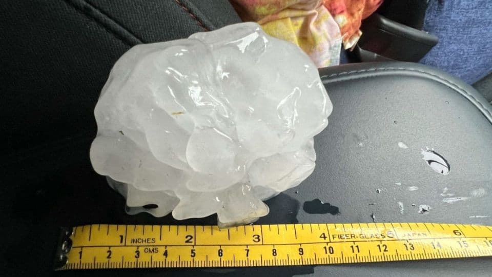 Cae granizo del tamaño de pelotas de béisbol en Texas. I FOTO: WEB