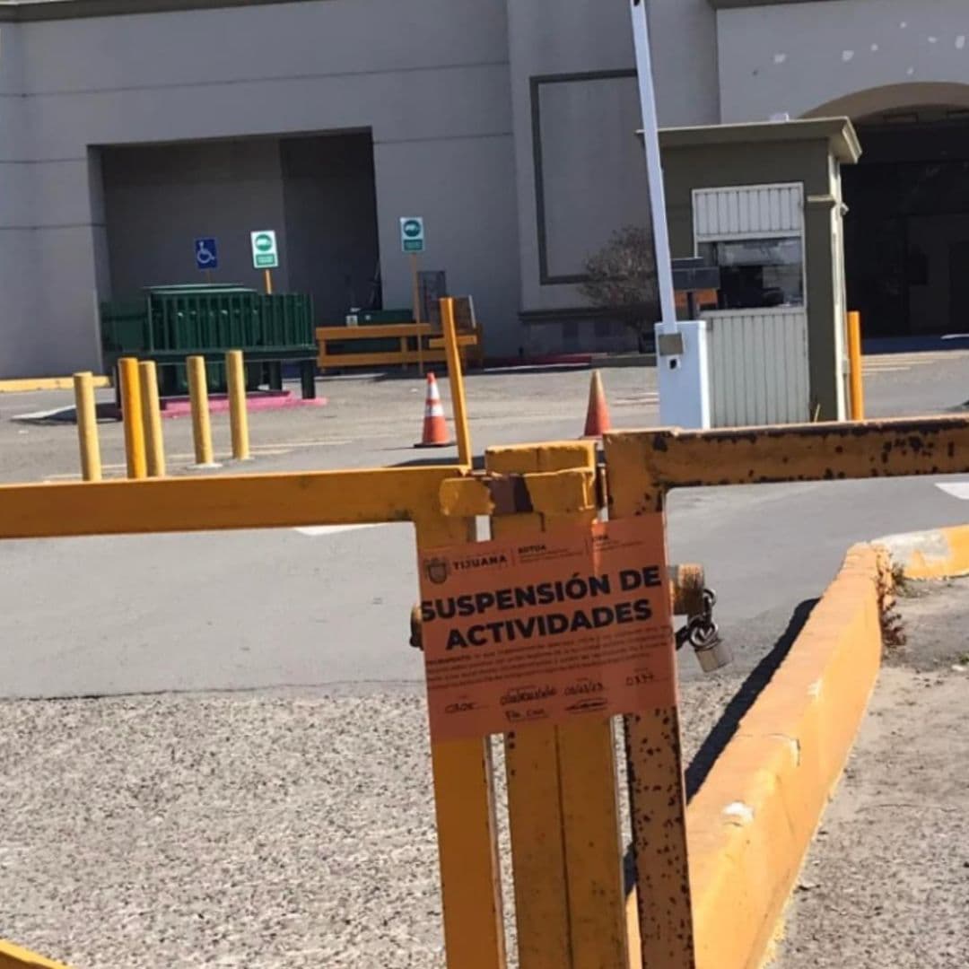 Clausuran estacionamiento de Plaza Carrusel, Tijuana I FOTO: WEB