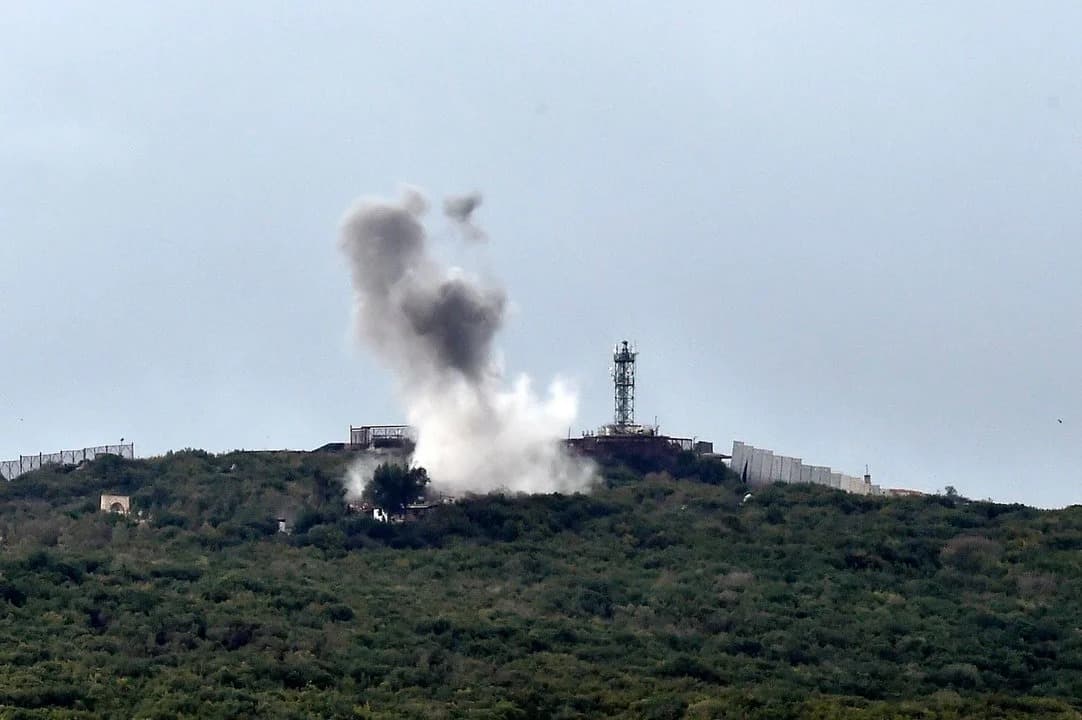Un misil del fuego cruzado entre Hizbulá e Israel cae en el cuartel de la ONU español en el Líbano,