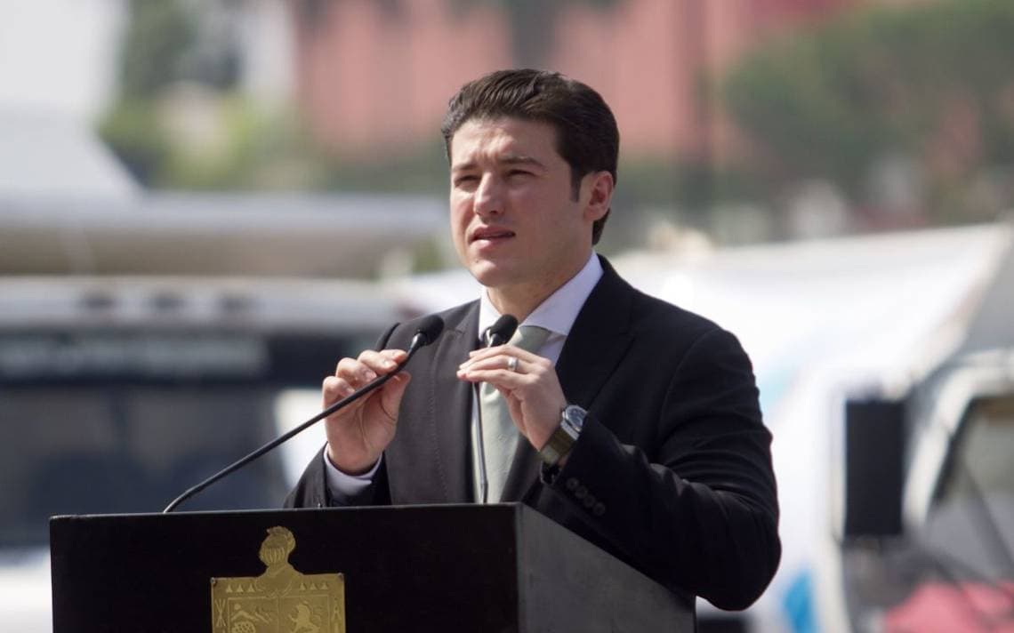 "Hoy en la ciudad está una nueva variante que se llama perro del infierno hasta el nombre da terror "chingao", informó Samuel García gobernador de Nuevo León.
