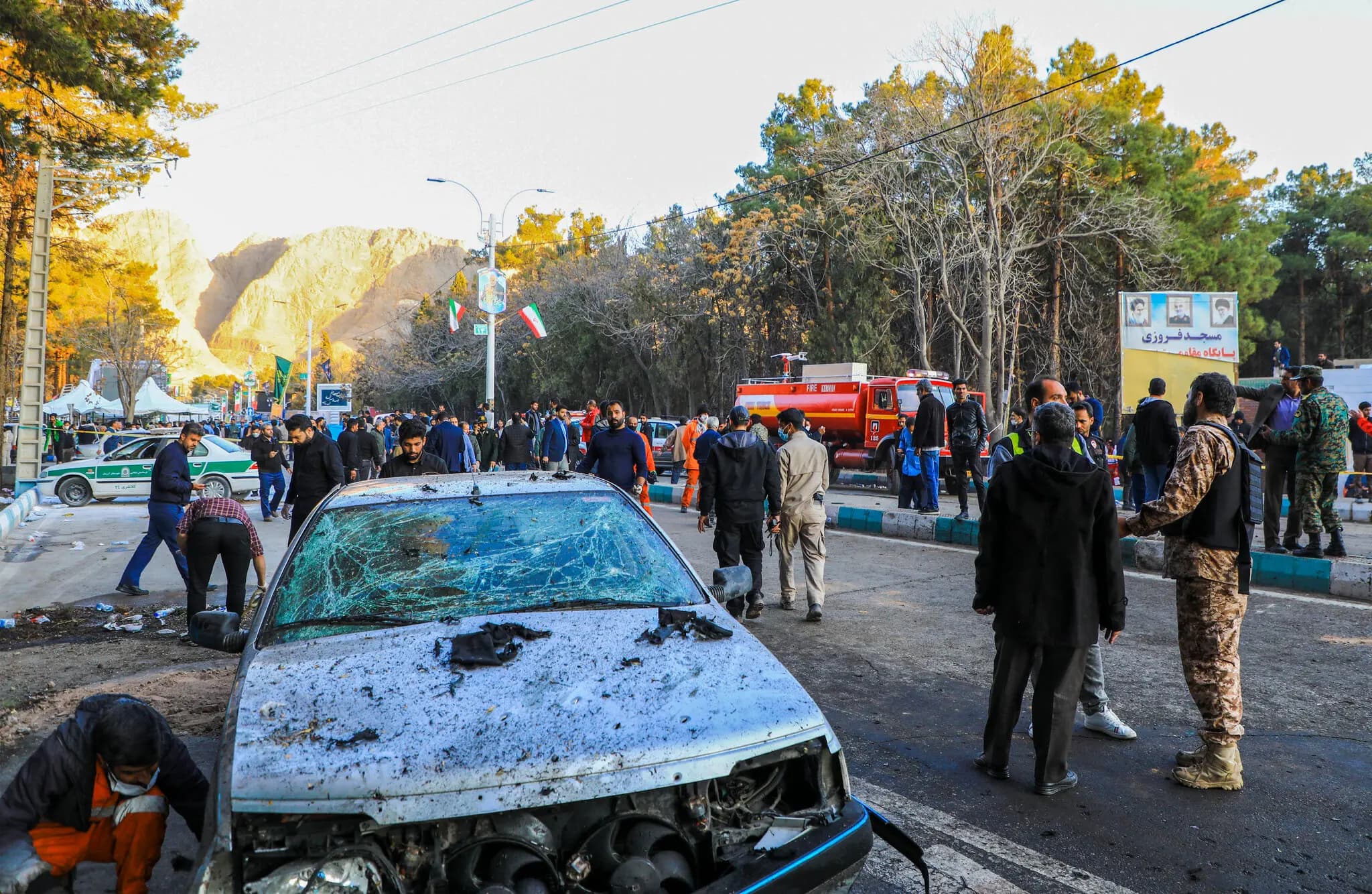 Fotografía revelada por medios de noticias afiliados al estado iraní del lugar de uno de los ataques IFOTO: ISNA