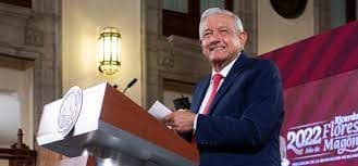 El dictamen de la reforma propone modificaciones a los artículos 35, 41, 51, 52, 53, 54, 55, 56, 60, 63, 73, 99, 105, 110, 115, 116 y 122 de la Constitución Política.