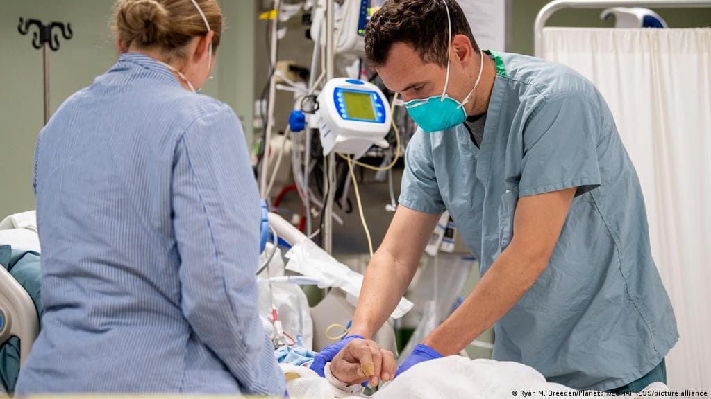 La comunicación respecto a la vacunación debe cambiar y aclarar que la función es prevenir enfermedades, graves, hospitalizaciones y muertes.