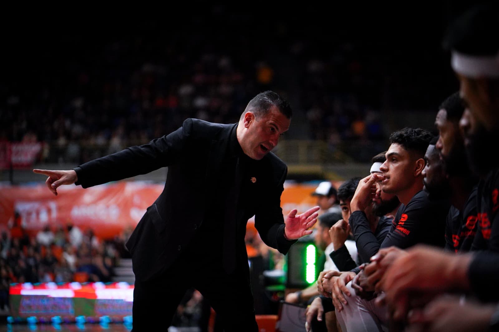 Silvio Santander, coach de Soles de Mexicali, apuesta por una plantilla sólida y de rotación amplia para competir en la LNBP.