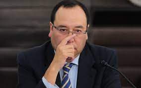 ¨FALSO. Soy asociado de la AC de Pumas, uno de entre 450, sin fines de lucro¨, dijo el consejero del INE