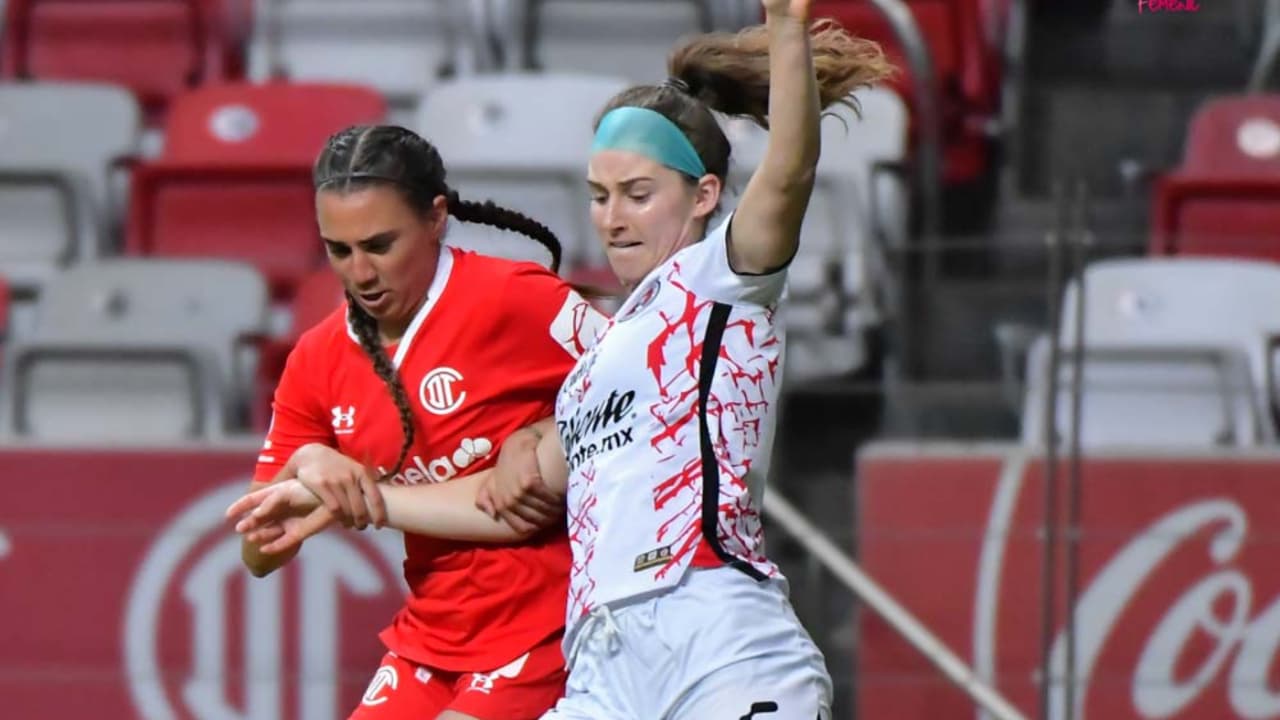 La californiana Adyson Willet tuvo un buen desempeño en la defensa Xoloitzcuintle. (Foto: Twitter @LigaBBVAFemenil)