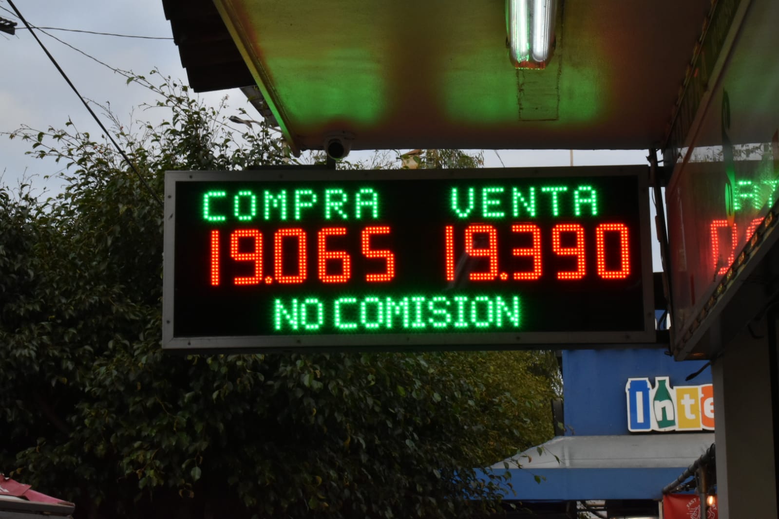 Precio del d&oacute;lar hoy (Foto: Emilio Franco)