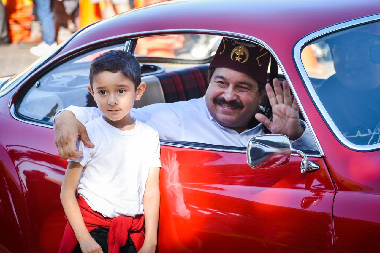 Desfile Cívico en conmemoración de la Revolución Mexicana