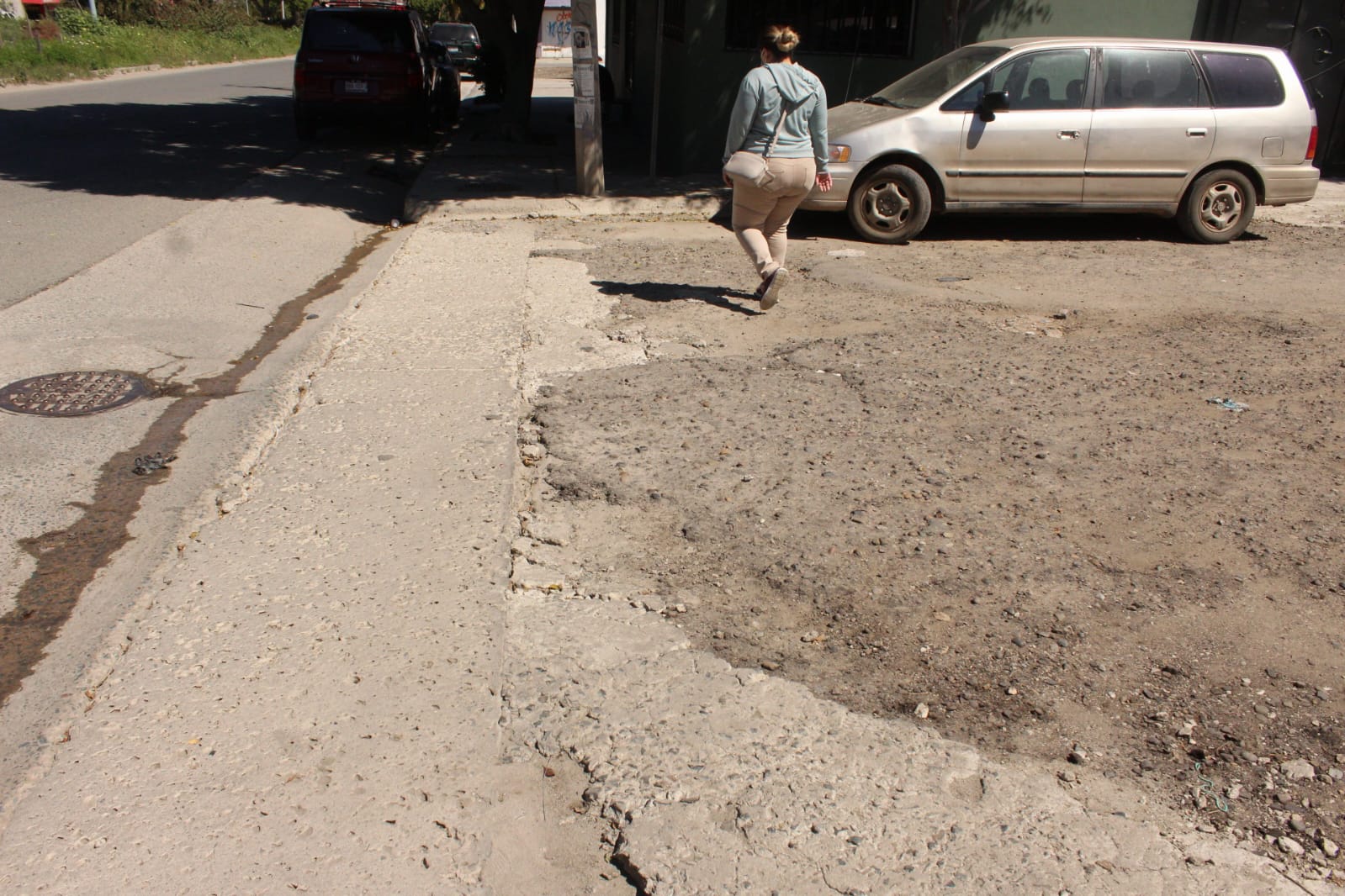 Galer&iacute;a de baches: los de Villa Fontana y Villa del Real