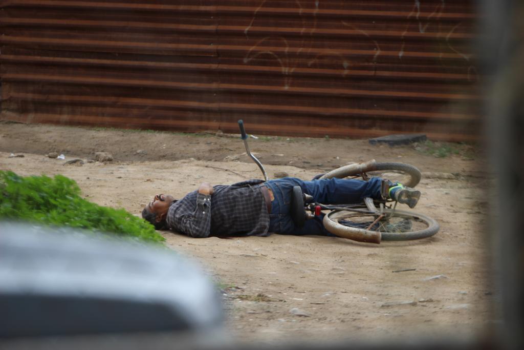 Asesinan a hombre que iba en bicicleta