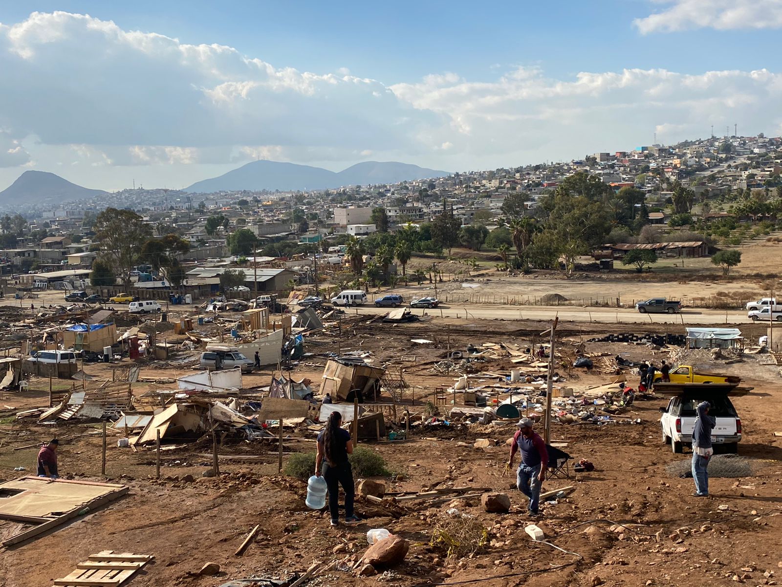 Desalojan a más de 300 personas en zona del Milagro