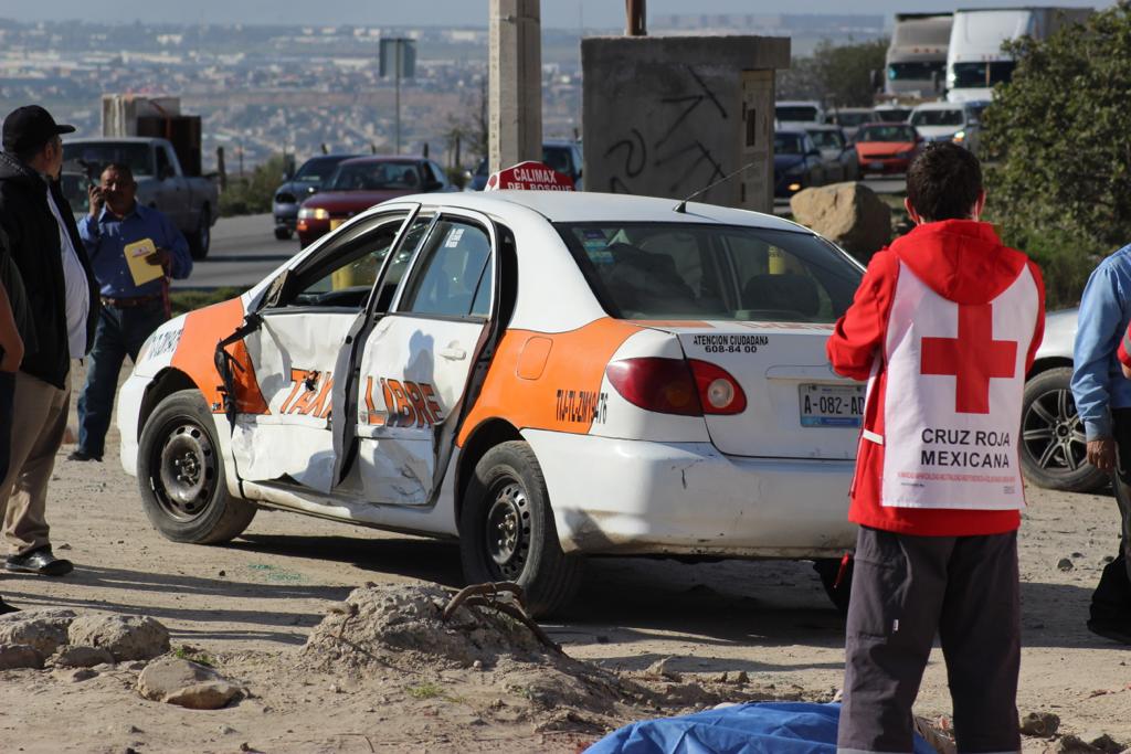 [IMÁGENES FUERTES] Motociclista pierde la vida en colonia Altiplano