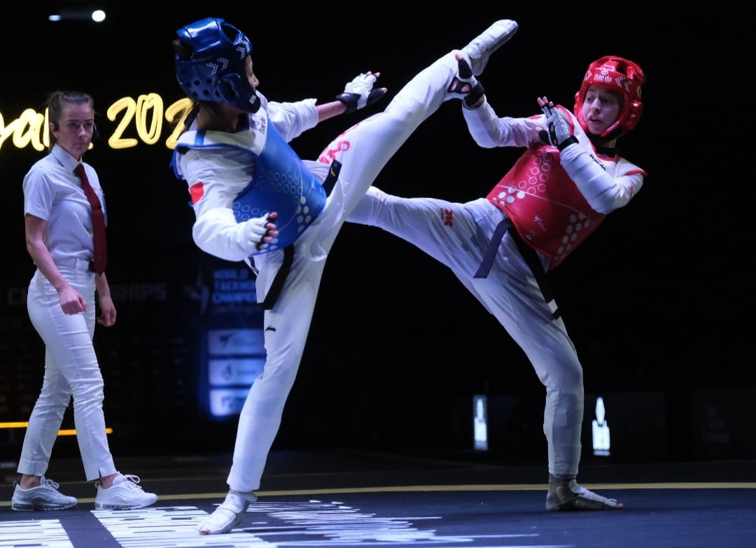 Daniela Souza gana oro en el Campeonato Mundial de Taekwondo