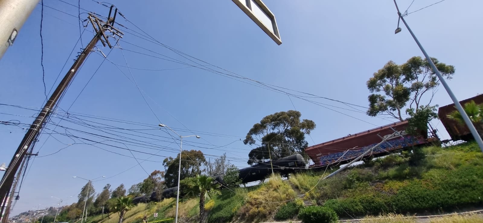 Choque de tren de carga causa apagón: Tijuana