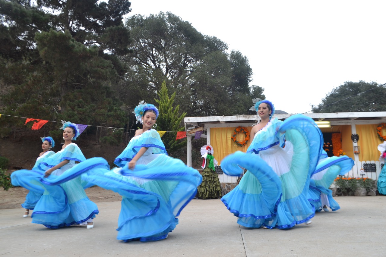 Baile folklórico