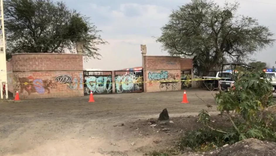 Matan cinco personas durante carrera de caballos en Querétaro