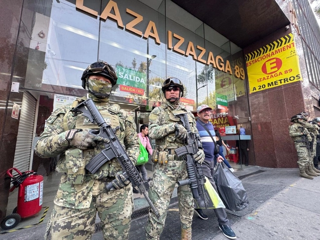 Decomisan 90 mil productos de contrabando en Plaza Comercial Izazaga 89: CDMX