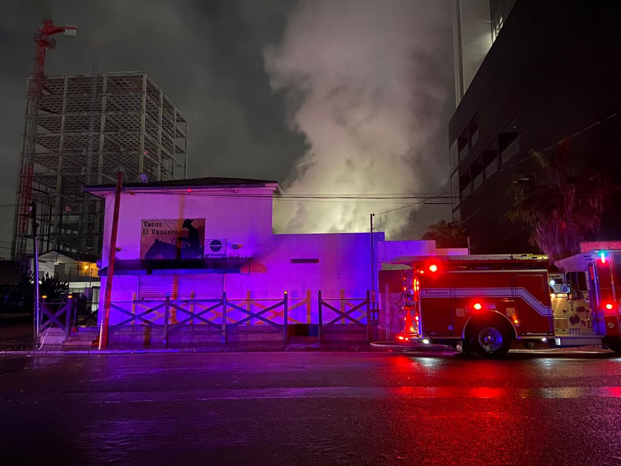 Se Incendia taquería en la colonia Gabilondo