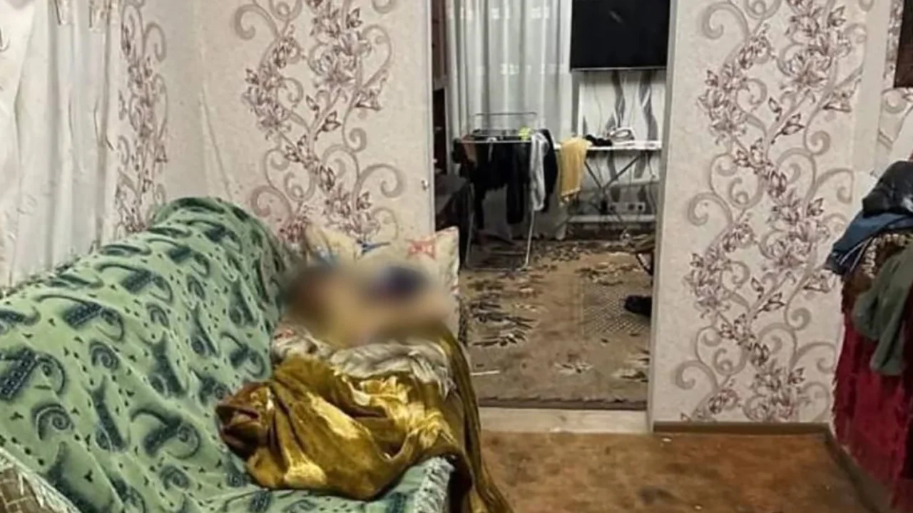 Fotos de la residencia tras los asesinatos IFOTO: Posteada por la Fiscalía ucraniana de Donetsk