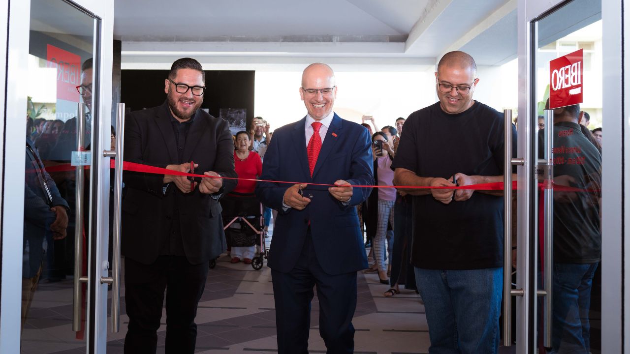 Celebra IBERO Tijuana reapertura y remodelación de la Biblioteca Loyola