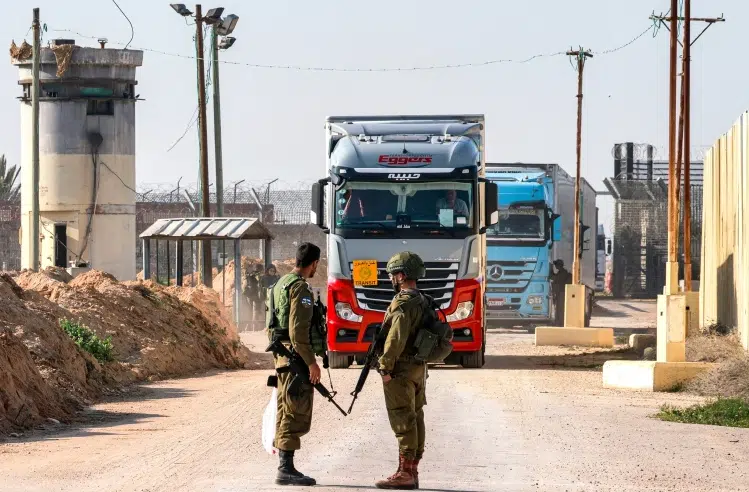 Cierra Israel cruce fronterizo de Kerem Shalom