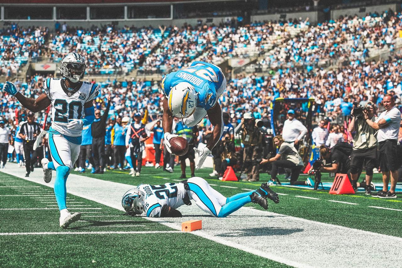 Conquista Los Ángeles Chargers su segunda victoria, tras imponerse a Carolina Panthers