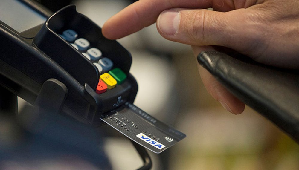 Alertan sobre dispositivos que clonan tarjetas de crédito: San Diego