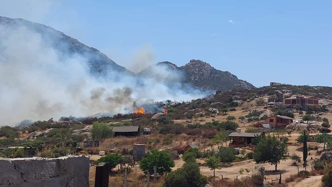 Incendio Forestal en Cerro Azul